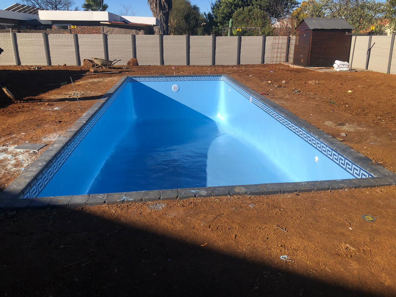 Deep Pool With Greek-Key Border